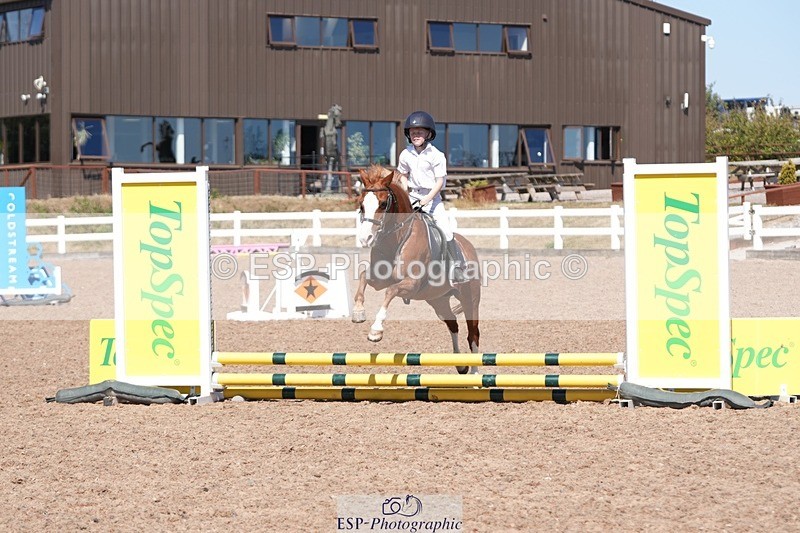 260811-151046-00014 - Cls 1 and 2 Clear Round
