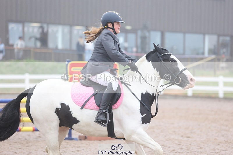 240630A-092933-11511 - Cls 30 British Novice and 80cm Open