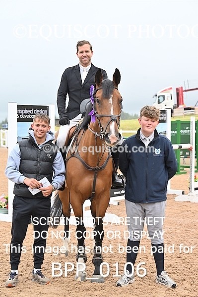 BPP_0106 - CLASS 24 SUN Redpost Equestrian Senior Foxhunter/1.20m Open
