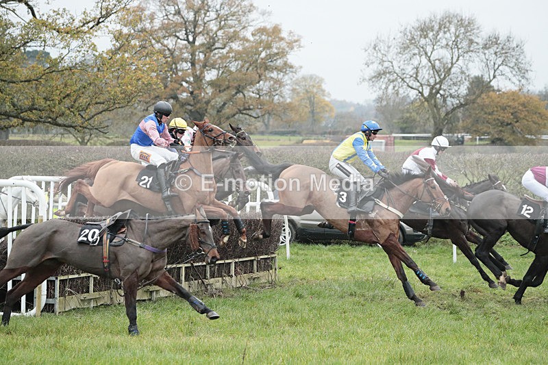 PtP 041222 0850 - Wheatland  Hunt PtP Chaddesley Corbett, Worcs 04/12/22