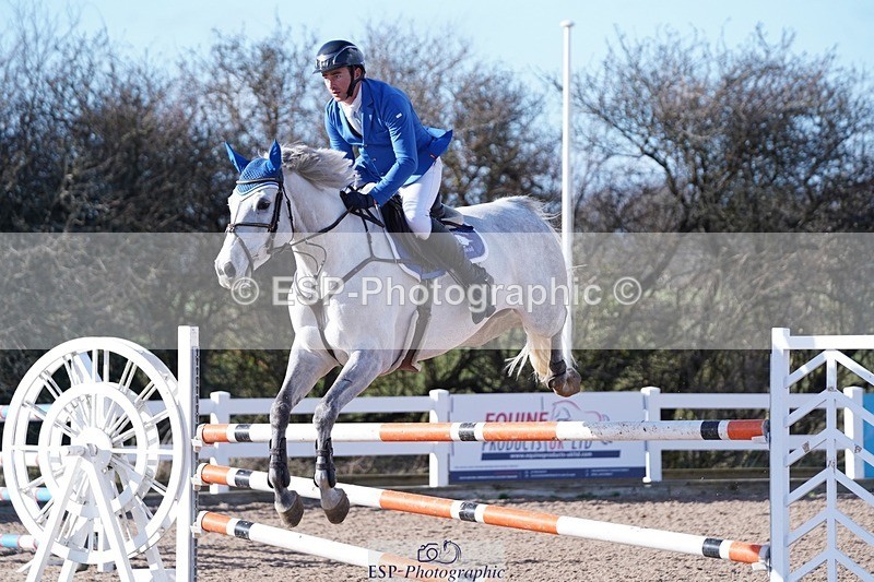 250222-143520-02265 - Cls 15 Foxhunter and 1.20m Open
