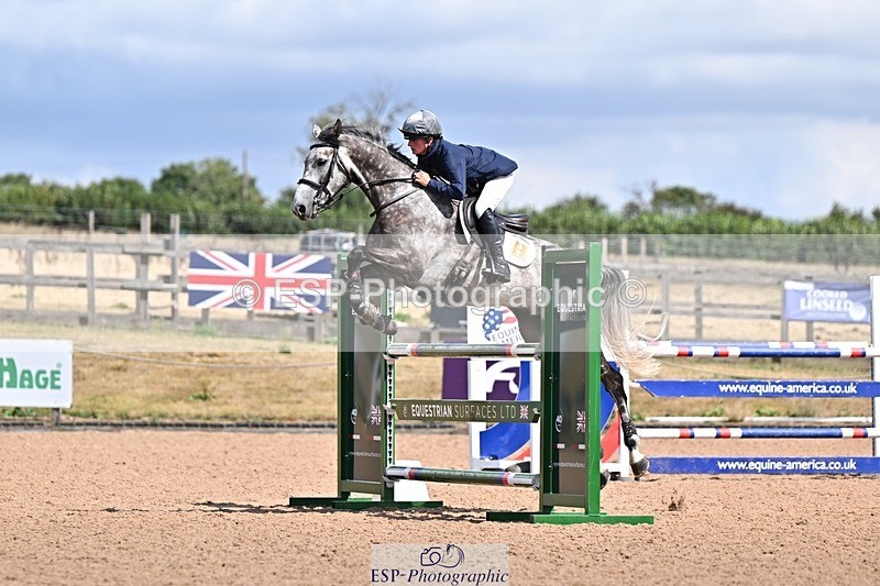 260819-142617-01080 - Cls 6 Foxhunter and 1.20m