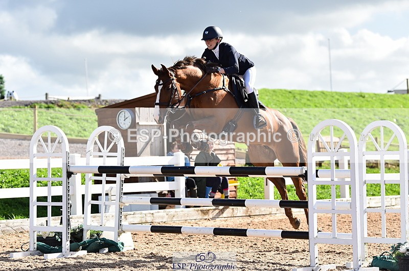 231014A-140106-05180 - Cls 15 1.05m Amateur Q 2nd R