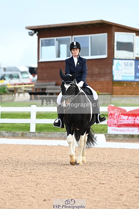 240323A-093635-01240 - DR Intro B