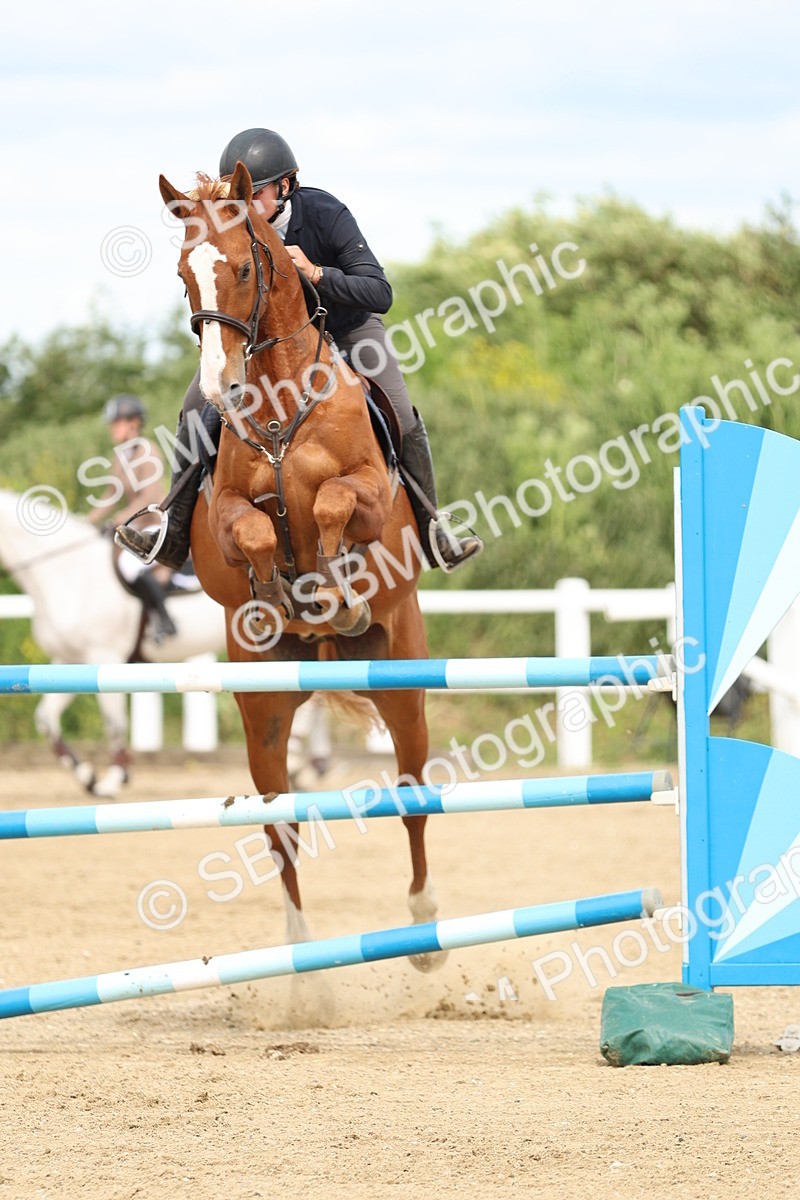 SBM_001325 - Class 5 - Senior Foxhunter - 1.20m