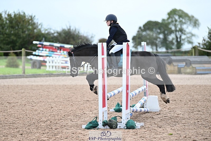 231029A-094409-02499 - 60cm Club and Schools