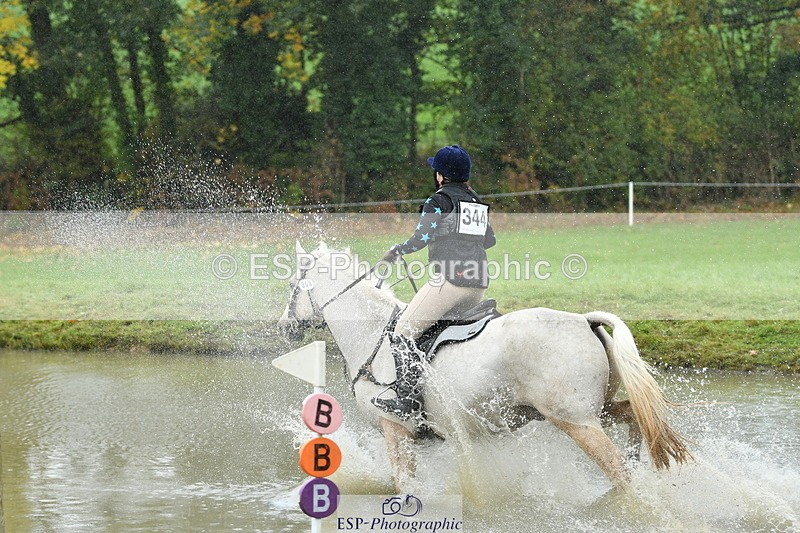 251025A-102000-17298 - D-344-Johanne.Heuff