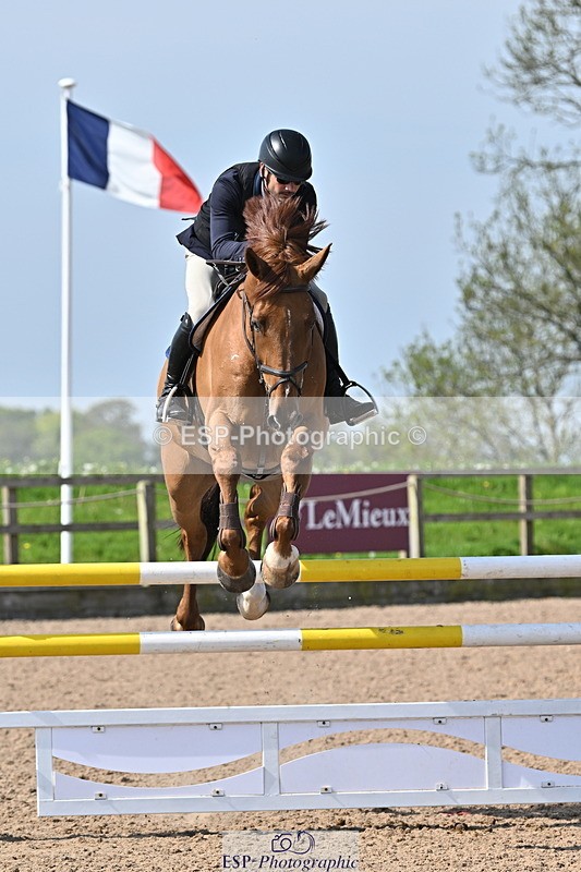 240509A-102642-00871 - Cls 8 Foxhunter