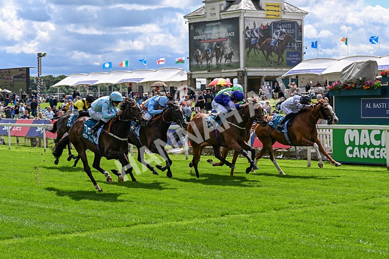 120626-Race 3-Bintaryana-7308 - Race 3 15.00pm British EBF Fillies' Handicap