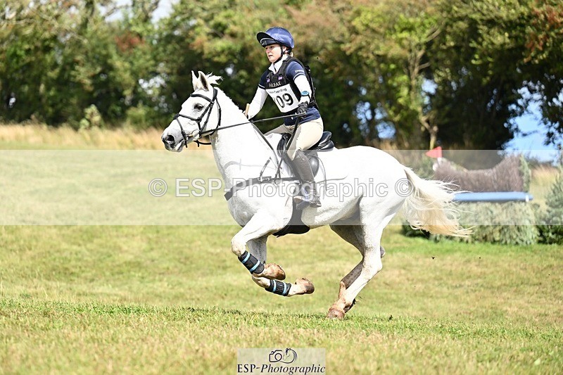 250831-141914-10889 - O-709-Cecilia.Behagg