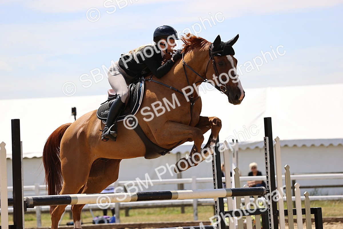 SBM_010327 - Class 9 - Senior Foxhunter - 1.20m Open