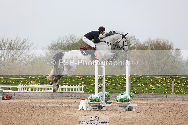 250424-113618-04952 - Cls 1 - 2 Star Small Tour