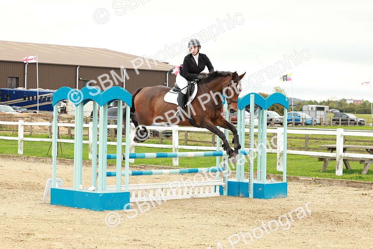 1I0A7089 - Class 2 - Senior British Novice