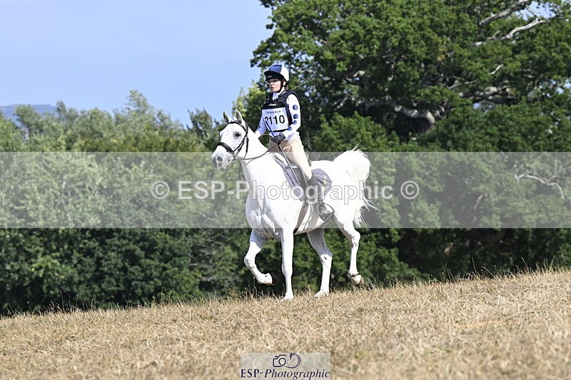 250824A-151808-39003 - 2110-Eliza.Hemphill-Davy