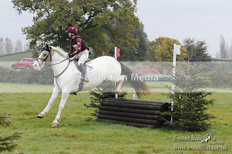 WWHT 181020 WWHT 181020 353 - WWEC Novice Restricted (0.80m) 18/10/20