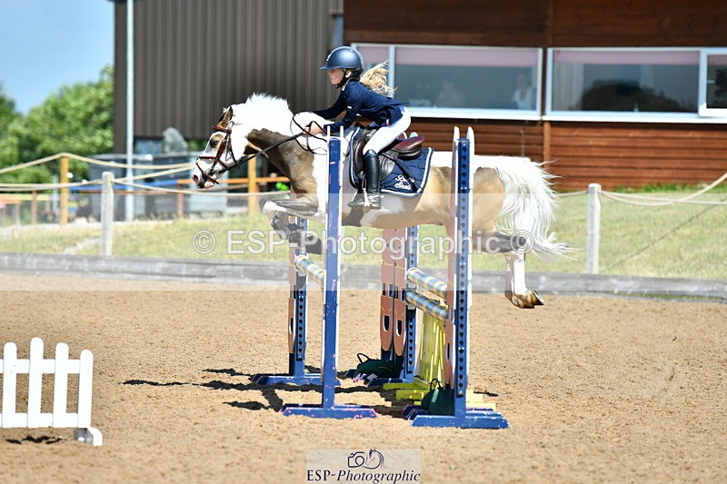 230624A-103943-00335 - Cls 37 Springboard 128 + 138cm