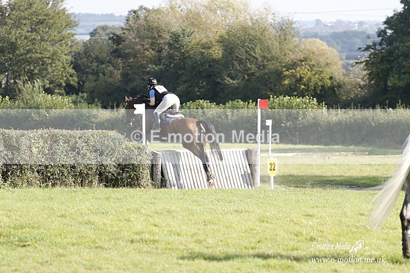  WWHT 171021 3303 - Intermediate (0.90m)  17/10/21