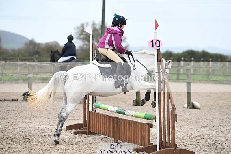 251109A-151111-01323 - Cls 07 60-65cm AE