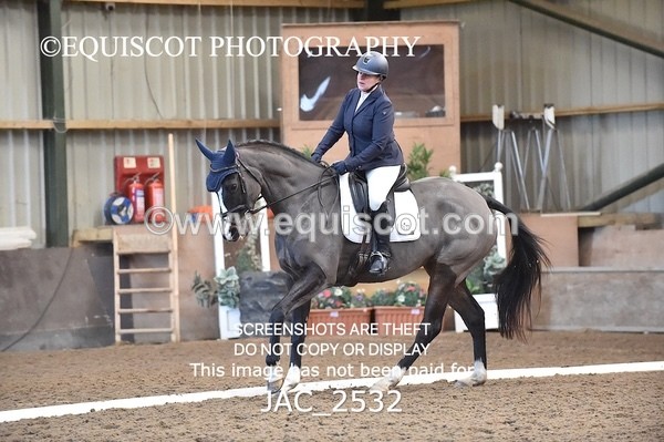 JAC_2532 - CLASS 4 NOVICE 3