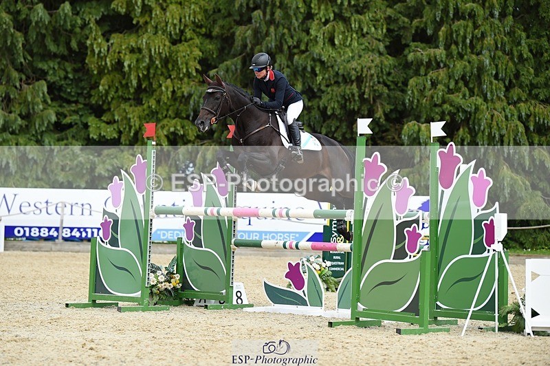 230528-145148-18784 - 106-BAYAANAAT-Izzy_Taylor-SUNTrotUp+SJ