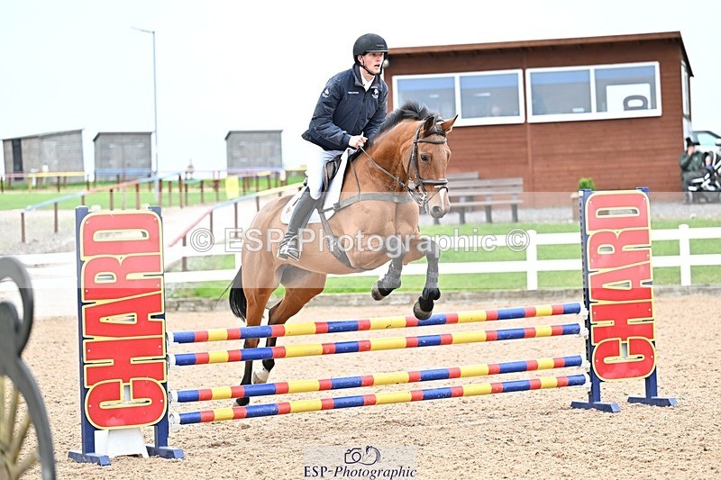 251015-105826-00141 - Cls 1 British Novice and 90cm Open