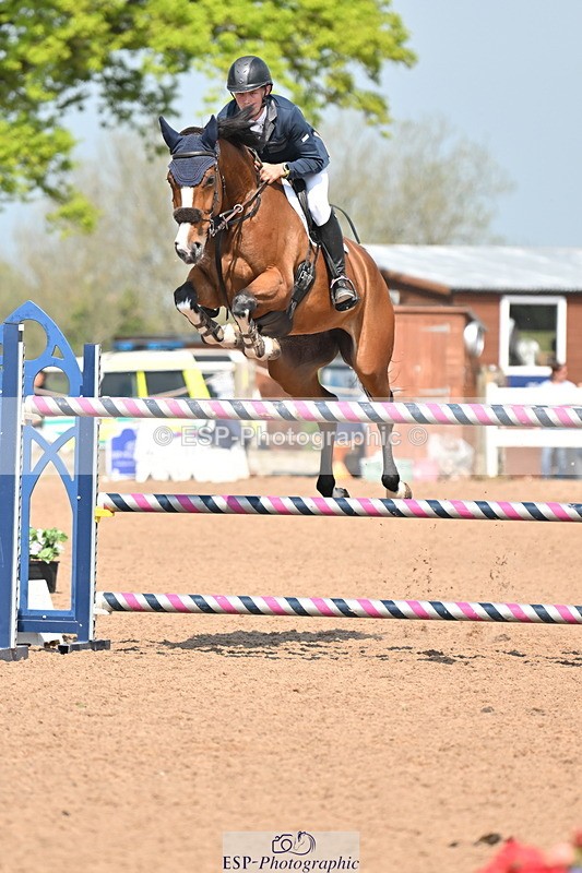 240512A-105937-17447 - Cls 48 National 1.30m Open