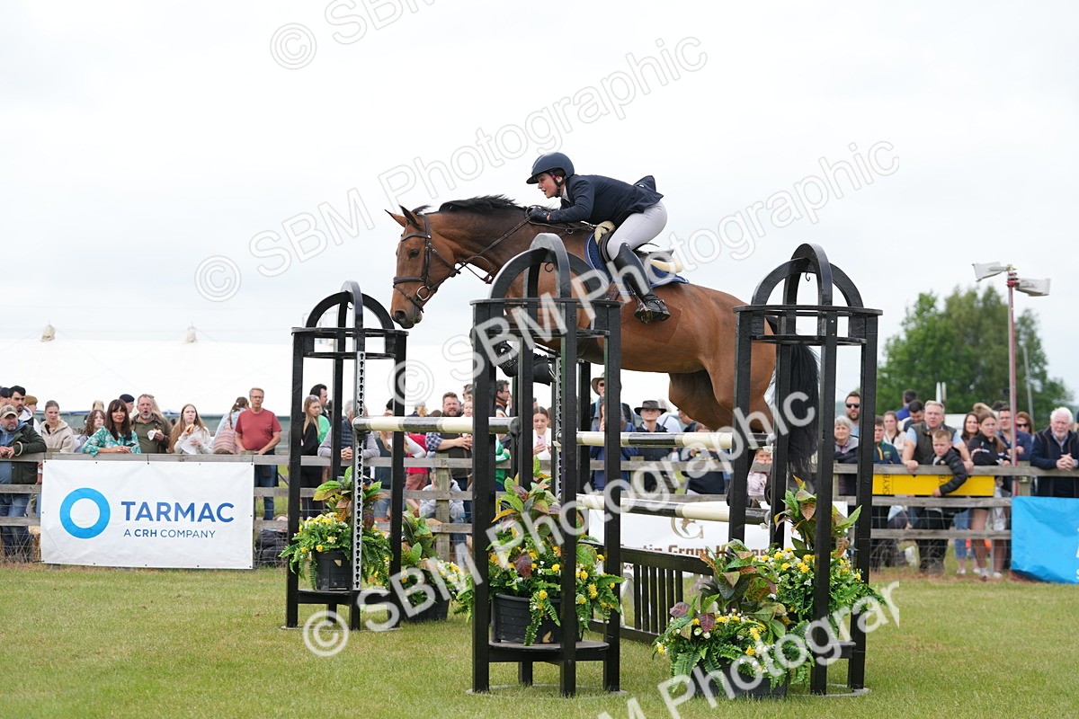 SBM_06579 - Class 202 - National 1.40m Open