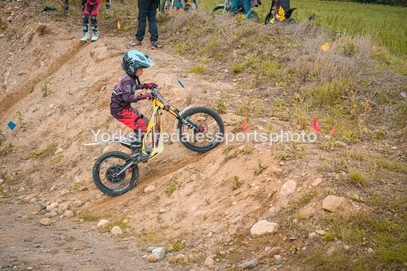 DSCF0297 - Ripon MC Trial 27/09- kids