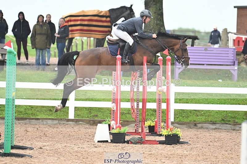 240720A-122616-14736 - Cls 11, 1 Star Bronze Tour Jump Off and Presentations