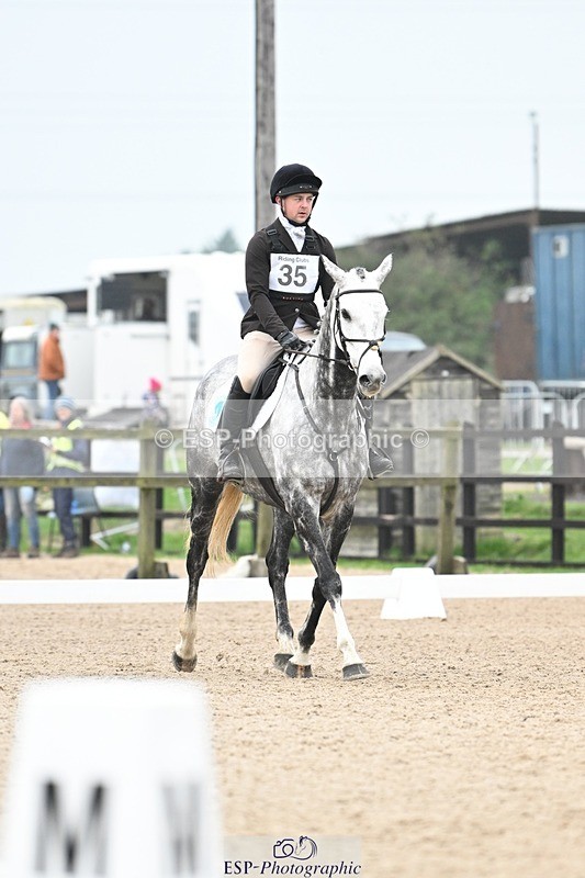 241103-101037-00279 - Intro 3 - 9.40 to 10.40