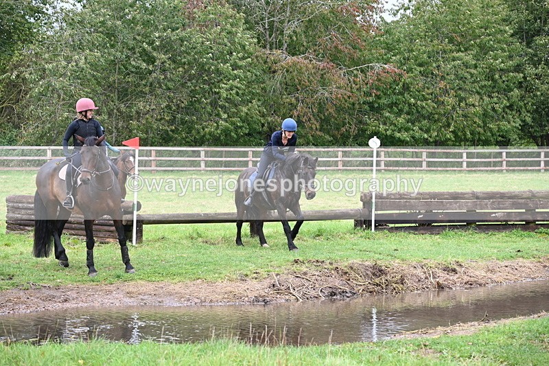 WJ6_3047 - Time at Photographer 11:01 to 11:20