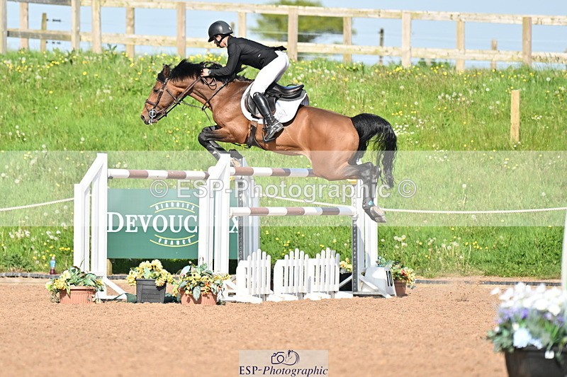 240510A-170240-09363 - Cls 24 National 1.40m Open