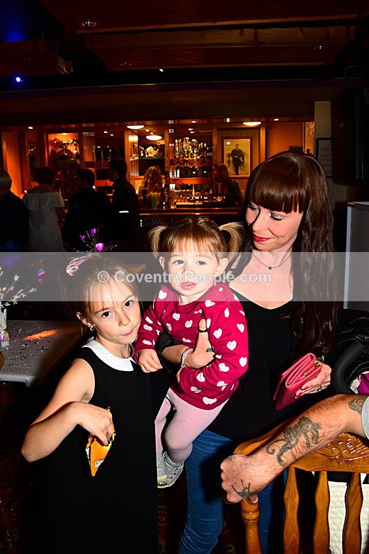 HAS-171 - Ash and Leanne
