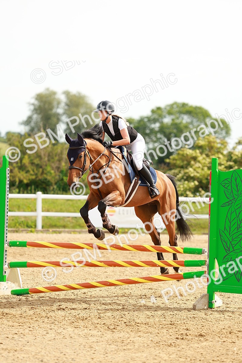 SBM_000299 - Class 1 - Clear Round