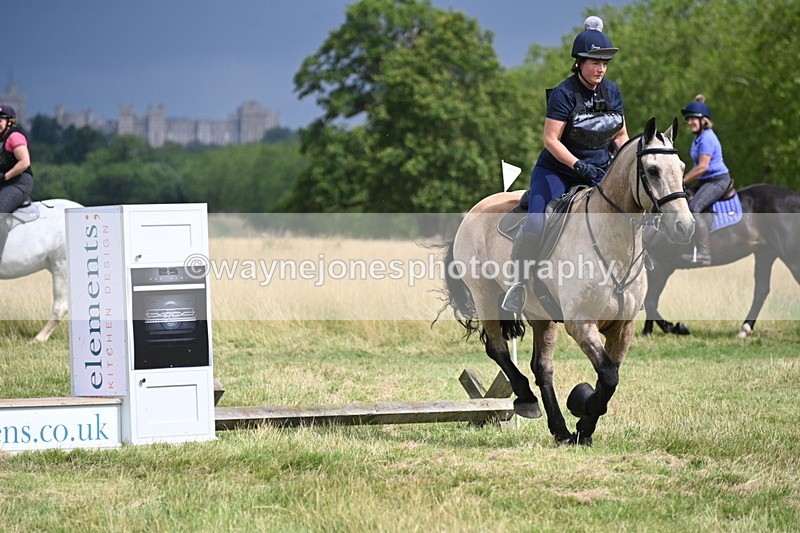 WJ6_2638 - Time at Jump 11:06 to 11:40