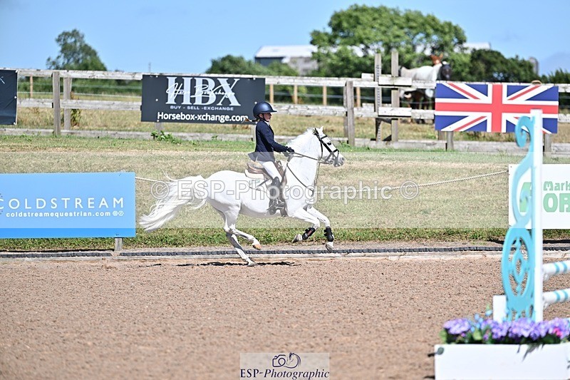 250627-162320-00697 - Cls 6 Stepping Stones 128cm and 138cm