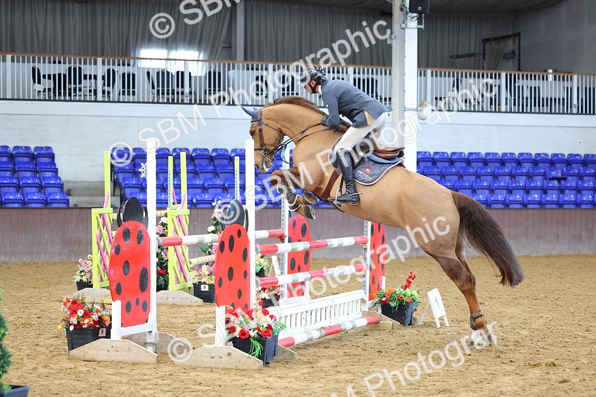 SBM_003199 - Class 15 - Senior Newcomers 1.10m