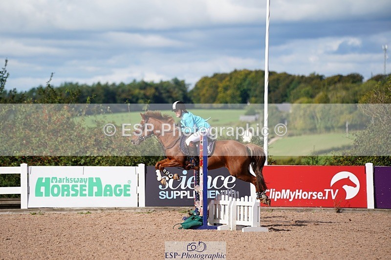 250921-111118-02601 - Cls 21+22 Club and Schools 70cm