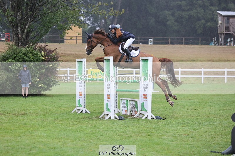 250830A-155229-07308 - Cls 17 Snr Foxhunter