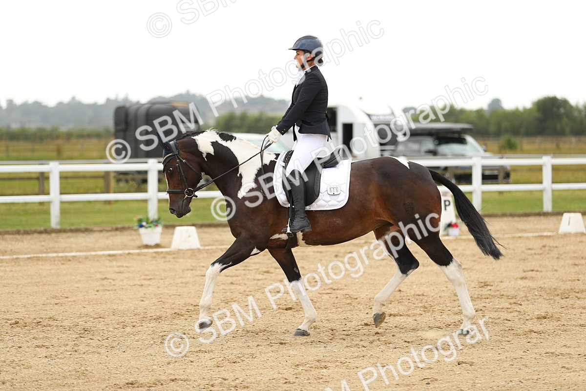 SBM_017685 - Class 13 - Novice 23 - 14.27-15.16