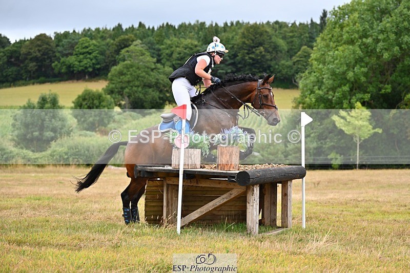 250803A-112309-10869 - K-465-Lorna.Jardine-GRAFENMAES.TALL.ORDER