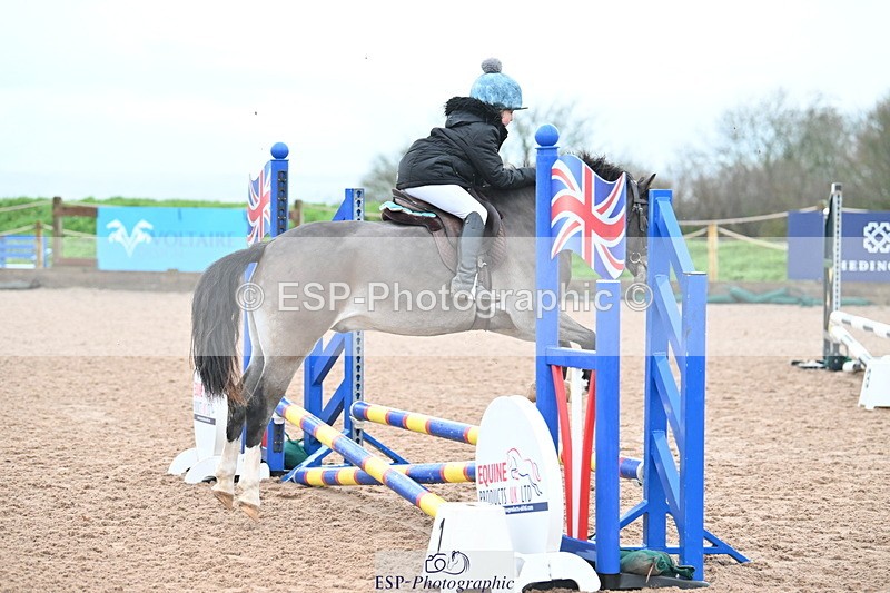 231203A-090830-00075 - Cls 11 Clear Round