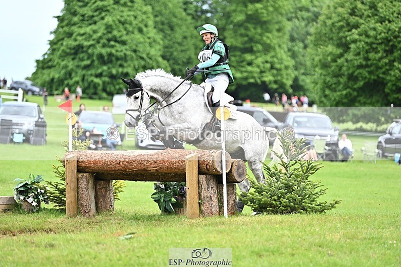 240525-145650-16110 - 208-KING_LOUIS-Mary_King