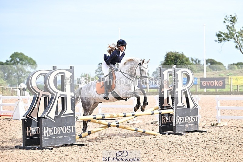 250826-161140-00245 - 70cm