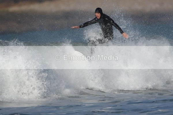 SU 160109-36 - Surf - January