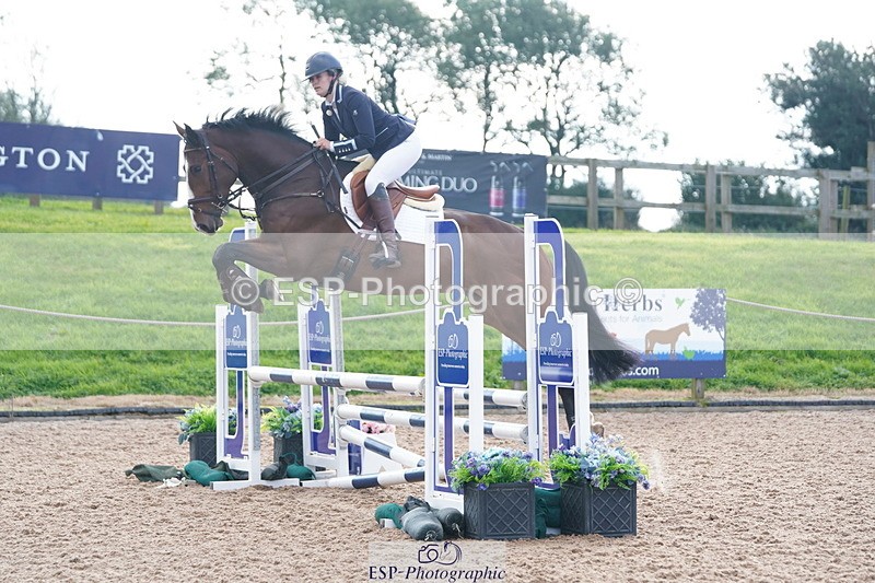 241005A-093018-04285 - SAT Cls 8 Snr British Novice & 90cm Open