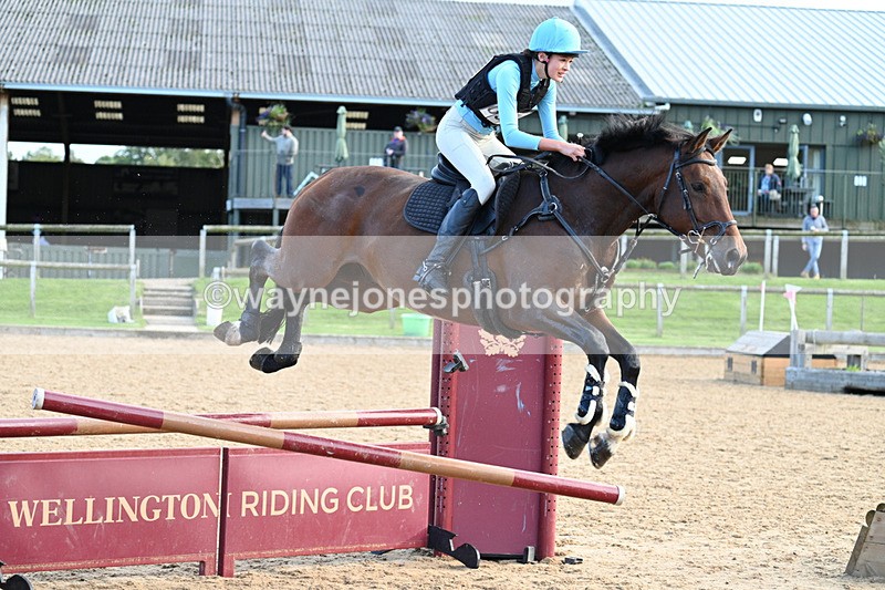 WJ7_6153 - Time 16:55 to 17:11