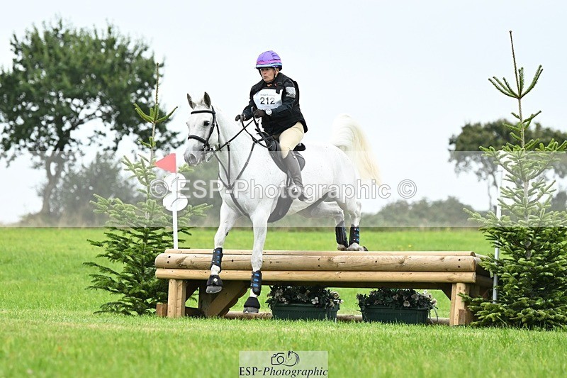 240831A-152602-04858 - 212-Kay.Webb-KILCAVAN.CLOVER