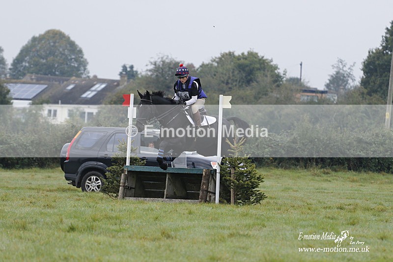 WWHT 171021 0569 - Novice Restricted (0.80m)  17/10/21