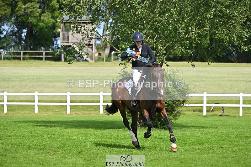 140626A-165145-00341 - Cld 46 Snr 1m 10 Grand Prix